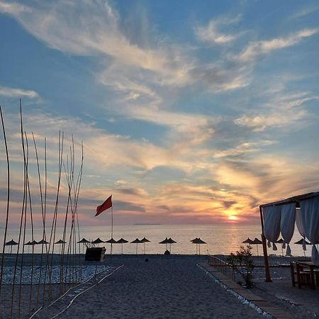Lost Paradise Eco Camping Himarë Dış mekan fotoğraf