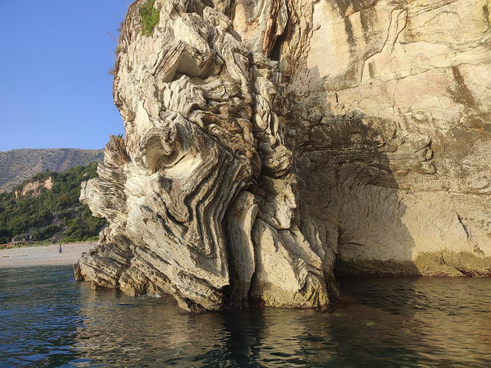 Lost Paradise Eco Camping Himarë Dış mekan fotoğraf
