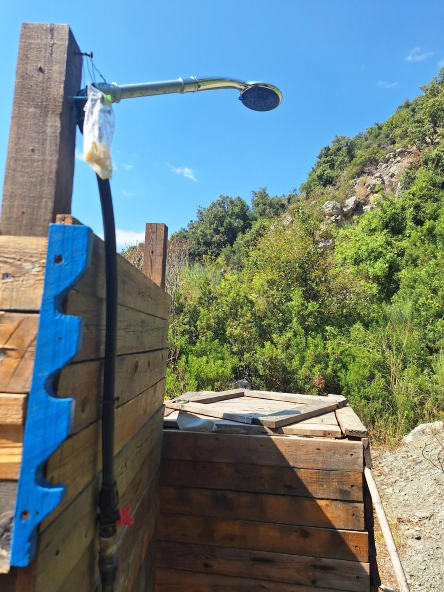 Lost Paradise Eco Camping Himarë Dış mekan fotoğraf